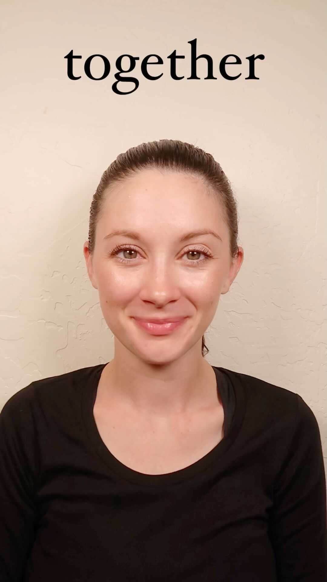 サマーレインのインスタグラム：「多くの人は together を「トゥゲザー」と発音していますが、通じない可能性が高いです。実際にどのような発音が正しいのか、今回は1分で詳しく解説します。」
