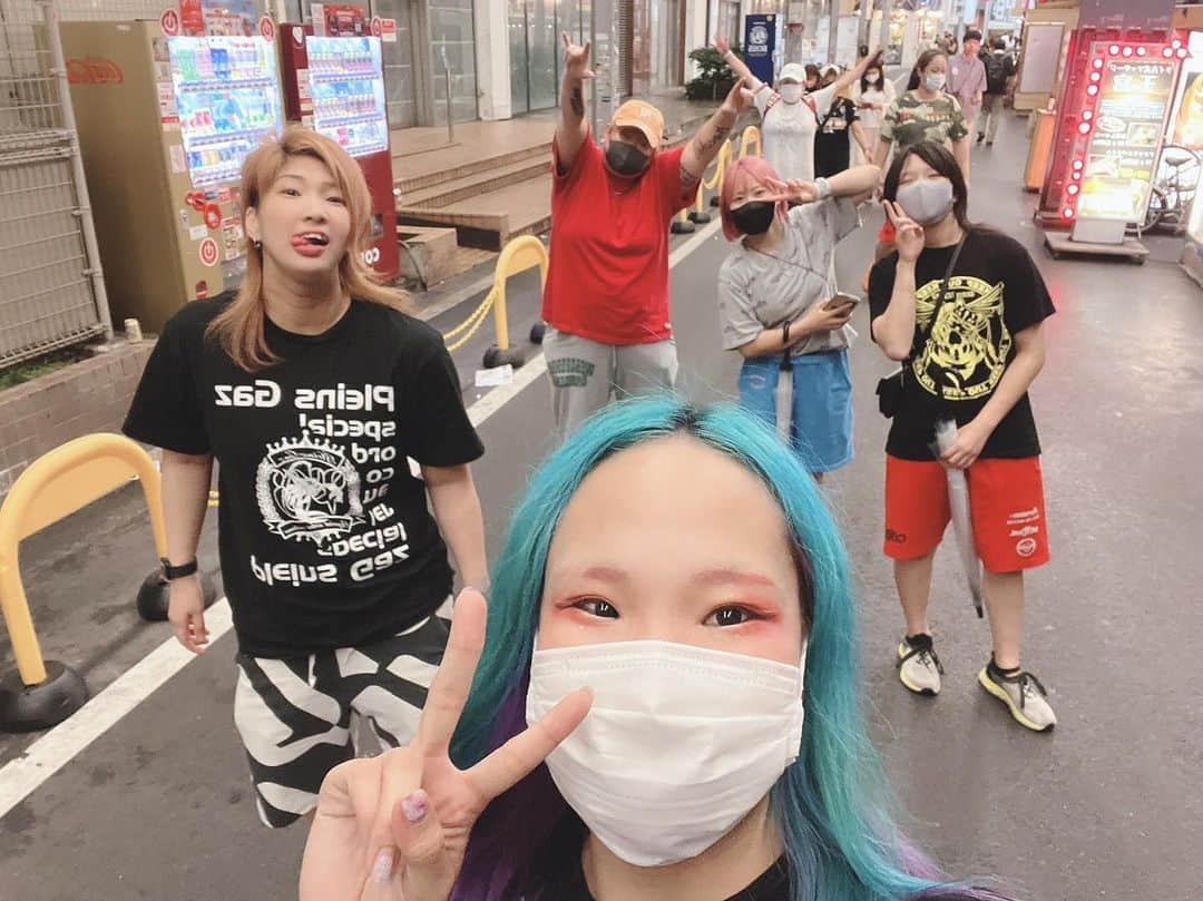 彩羽匠のインスタグラム：「昨日、串カツとラーメン食べたから 今日も試合頑張れる🔥  #marvelouspro」