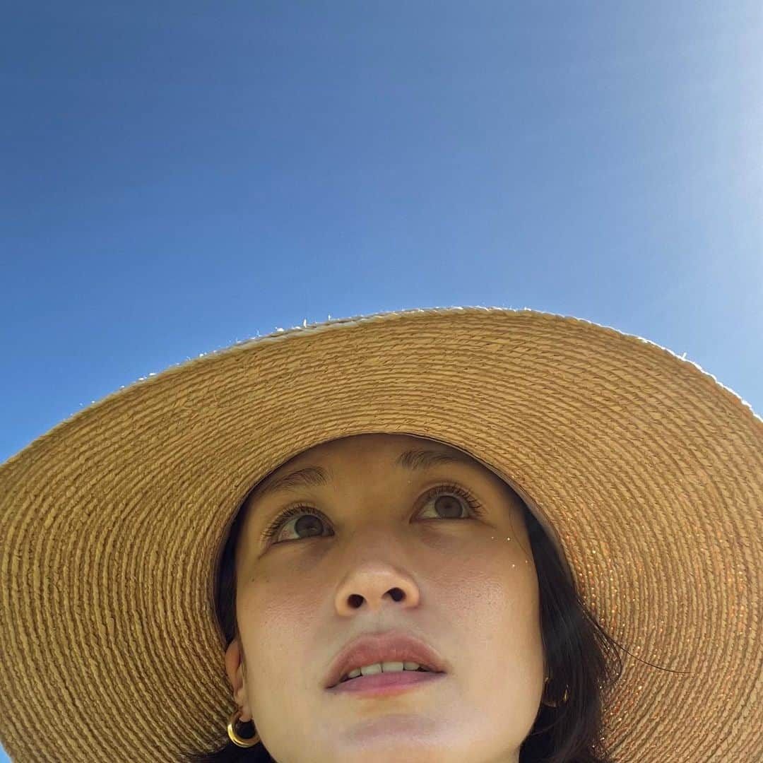 黒田エイミさんのインスタグラム写真 - (黒田エイミInstagram)「☀️👒💙」7月10日 16時28分 - eimikuroda_official