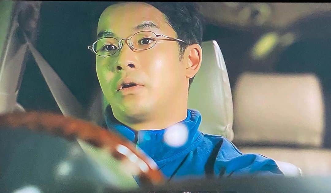 中野英雄のインスタグラム：「拾われた男　3話 良かった 私も同じ付き人上がりです、松尾さんは 井川遥さん 私は　柳葉敏郎さん 人気絶頂俳優の付き人は天国と地獄ですが 一生の宝なんです 誰かの為に尽くす毎日 自分の時間はほぼ無い がその経験が自分に自信と勇気が付きます 付き人シーンを観ているだけで涙が止まらない  #instagood #enjoy #japan #disneyplus  #拾われた男」
