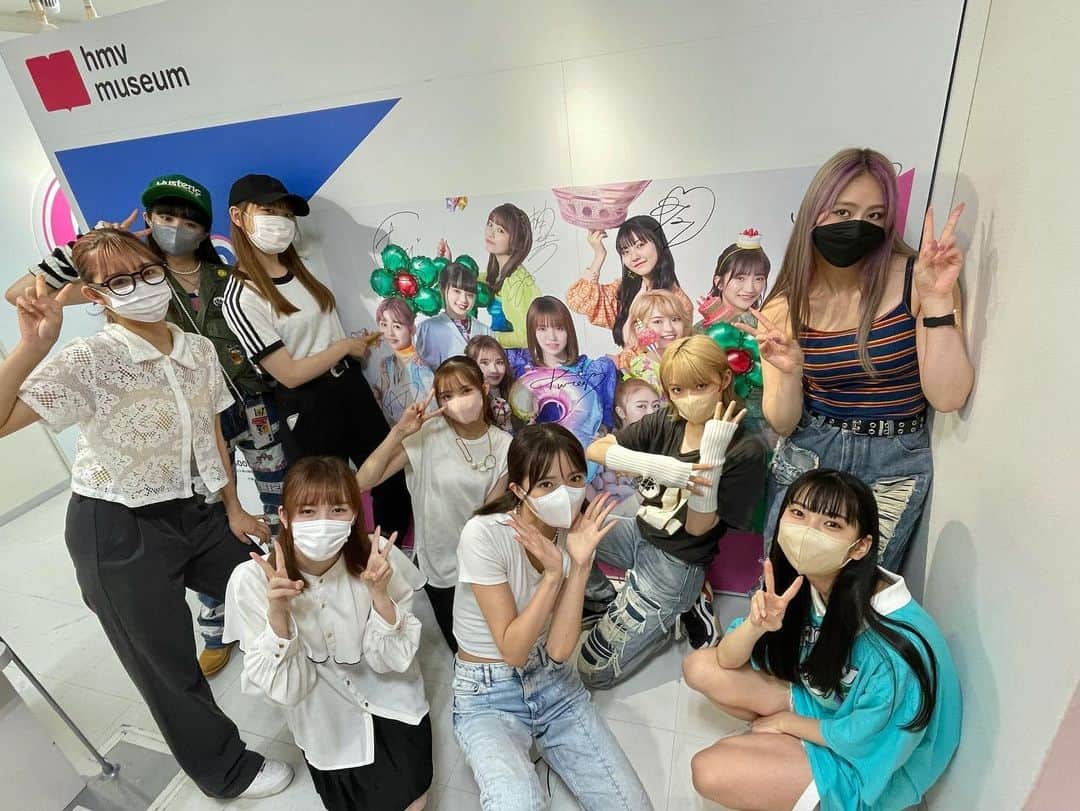 Girls²のインスタグラム