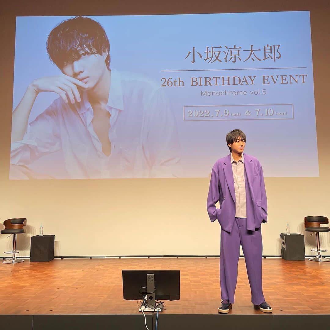 小坂涼太郎のインスタグラム：「🎂💜❤️」