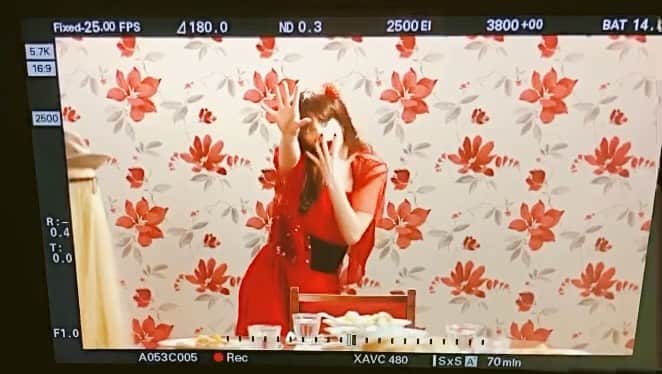 のインスタグラム：「Since Kate Bush is trending again - Please take a moment to enjoy my Wuthering Heights impression for The Amelia Gething Complex (Currently on BBCiPlayer 😉💃🏼)」