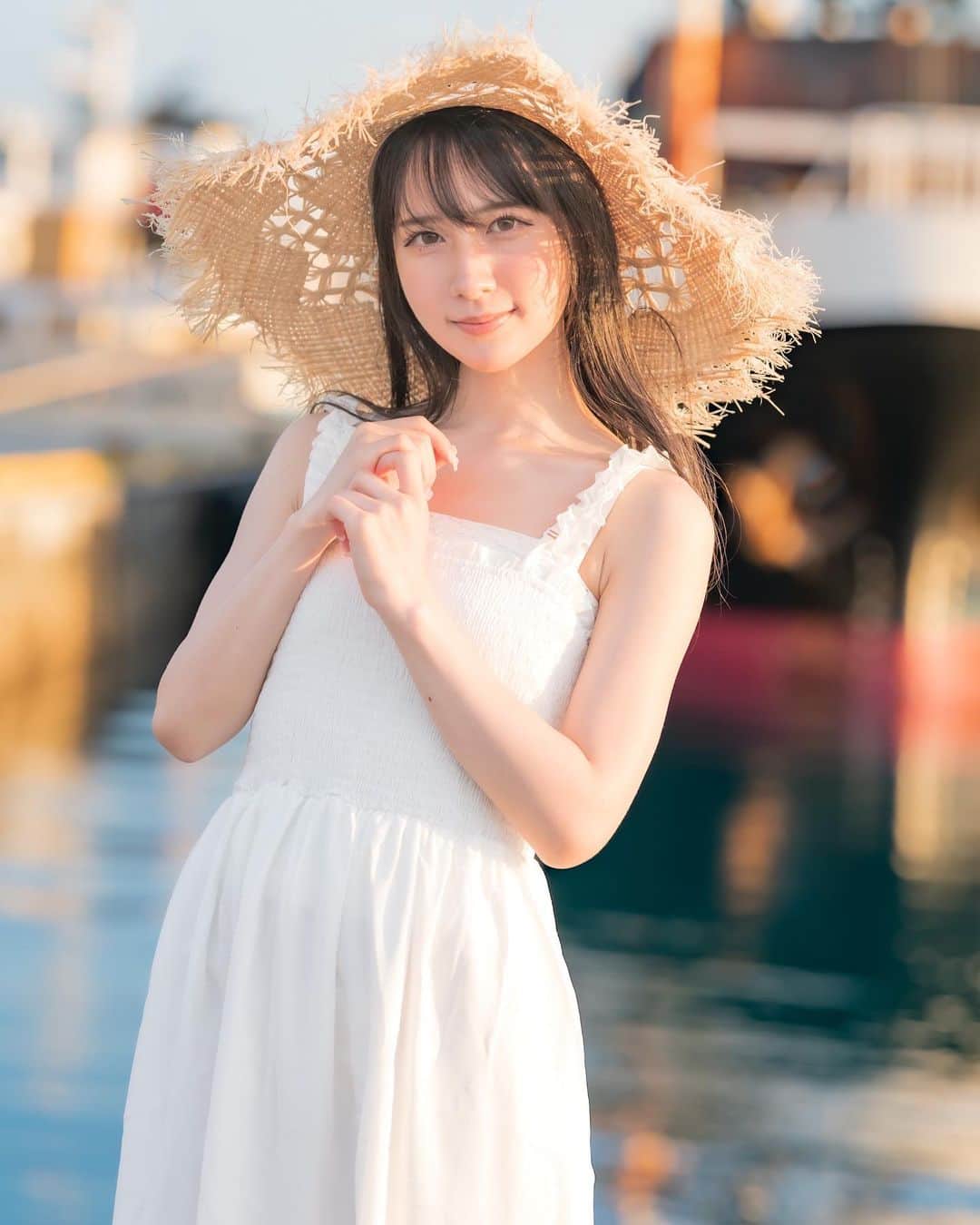 てーらのインスタグラム：「助手席に乗せて海まで連れて行って……   #portrait  #ポートレート  #ポトレ  #portraitphotography   #大学生  #followｍe #japanesegirl #女子大生 #カメラマン募集 #カメラマンさんと繋がりたい #被写体になります #被写体モデル #被写体希望 #ポートレート #ポートレート撮影 #ポートレートモデル #jd  #ちゅーむ ‬  #カメラマン募集 #カメラマンさんと繋がりたい  #被写体になります #被写体モデル #被写体希望 #ポートレート #ポートレート撮影 #ポートレートモデル #cosplay #コスプレイヤー #コスプレ #コスプレイヤーさんと繋がりたい」