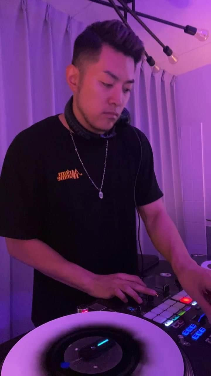 DJKROのインスタグラム