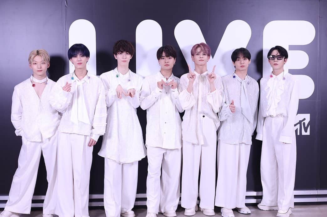 小堀柊のインスタグラム：「2022.7.10  #MTVLIVEMATCH   #MTV さま、共演者の皆様、ファンの皆様、スタッフの皆様 ありがとうございました〜☻  とても楽しく幸せな時間でした🔥   #OCTPATH  #OWV  #超特急  #THERAMPAGE  #7min」