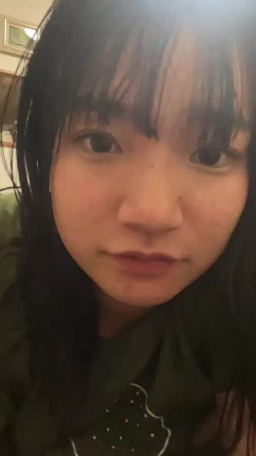 白石香のインスタグラム：「選挙のことや坊主のこと ※私の意見は父とはかんけいないものです。 今回の選挙について〜16:00くらい 16:00分くらい〜先日の事件について オンライン投票 死んでる目をイキイキとする方法 選挙の裏にはめっちゃ人 カオリンの影響で坊主にする中学生女子ソフトボール部 校則について」