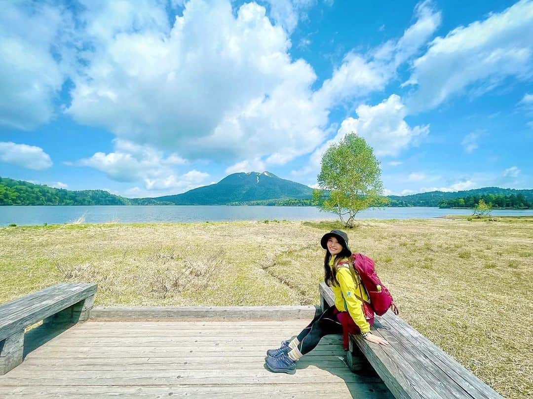 黒澤ゆりかのインスタグラム：「お知らせです⛰🚃  東武鉄道チャンネル 登山ユーチューバーかほさんと尾瀬夜行に乗ってみた【尾瀬ハイキング】 　 に出演しています🚋🚋✨  リンクストーリーに貼っておきます✨  元々趣味だった登山⛰ また再熱しそうです😆👏 着ているものも全部自前です♪  雪山もまたいいな❄️  ご一緒かほさんとっても優しくてお話も興味深く女子登山かハイキングしたくなりました🤗  たくさん見ていただけたら嬉しいです💓  #東武鉄道　#東武鉄道チャンネル　#尾瀬　#トレッキング」