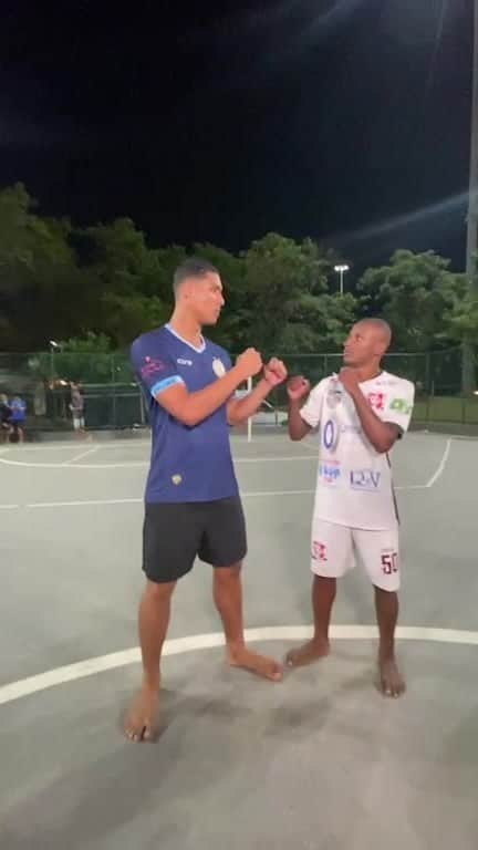 ショーン・ガルニエのインスタグラム：「FINAL DE RIO  @markin_bs02 vs @bulico_07  🎥 LIVE FROM @felipe2x2  Obrigado @grandefamiliatavares」