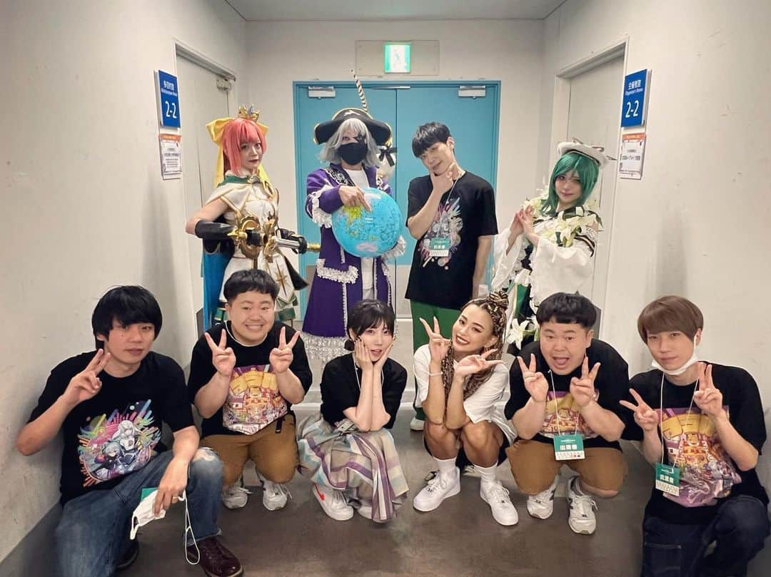 のインスタグラム：「. やっほゆみだよ🌈 XFRAGPARK2022 2日間ありがとうございました✨ スタッフの皆さん、演者の方々、事務所スタッフたくさんの方々に感謝✨ オフラインイベント楽しかった😊🌈 ちょっともう頭が痛くて限界を迎えたので見納めかと🥹笑 また一つ素敵な思い出ができて感謝感謝です☺️🌈 大好きなモンスト。ありがとう☺️💗 . . #幕張メッセ #XFRAGPARK2022 #XFRAG #フラパ #モンスターストライク #モンスト #ゲーム」