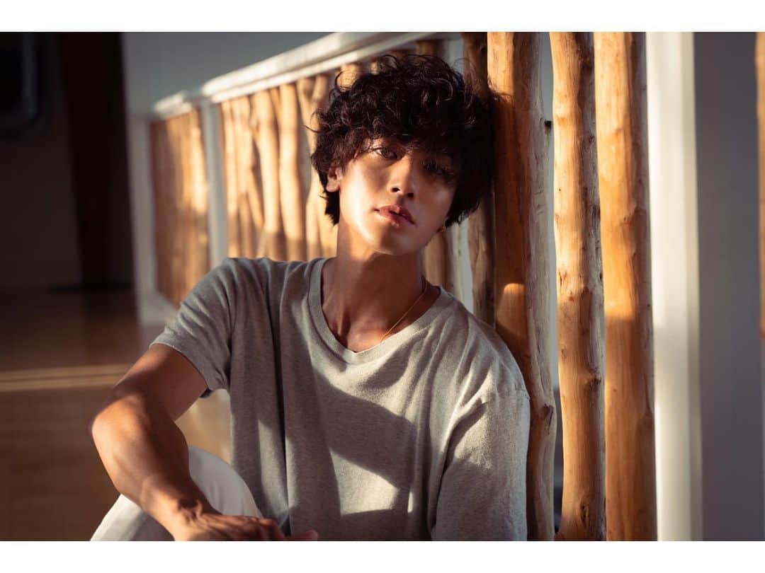 のインスタグラム：「JIN AKANISHI × ITNA 黒ガリン  #ITNA #黒ガリン」