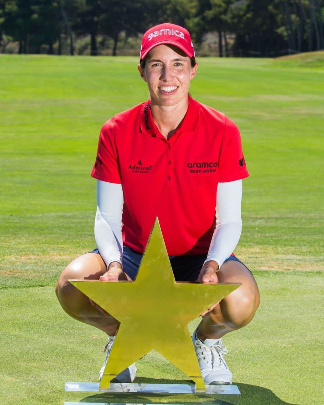 カルロタ・シガンダのインスタグラム：「Semana especial jugando en @golfterramar , me encanta competir en 🇪🇸 Muchas gracias a @estrelladamm por apoyar el golf femenino.   Muchas gracias a todo mi equipo, familia/amigos y patrocinadores por todo el apoyo que recibo cada día 🙏  Special week in @golfterramar  I love playing in Spain.  Thanks very much to @estrelladamm for supporting womens golf.  Many thanks as well to my team, family/friends and sponsors for all their support 🙏」