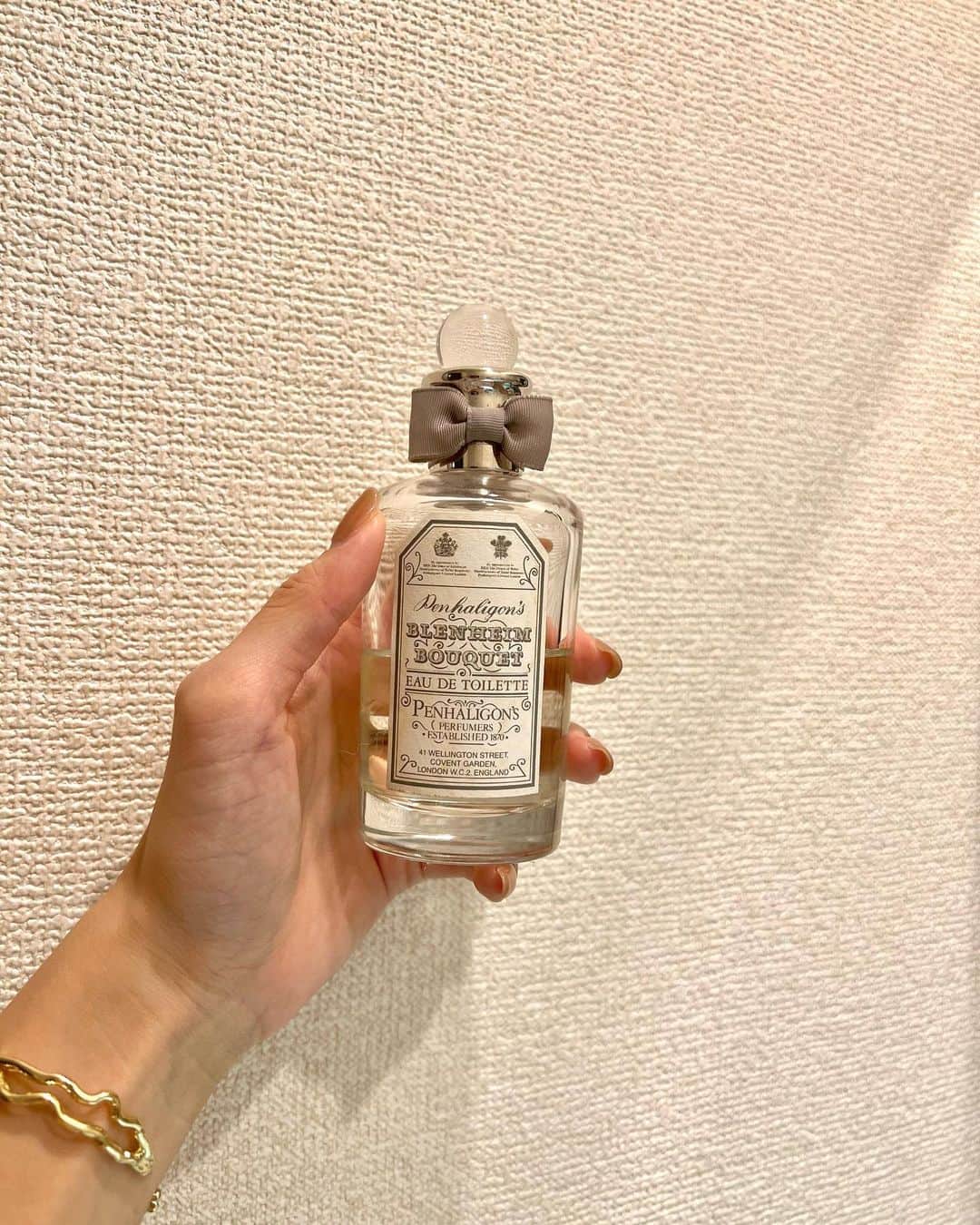 山本里菜さんのインスタグラム写真 - (山本里菜Instagram)「. 好きな香り~👑  #ペンハリガン」7月11日 20時11分 - rinayamamoto_0622