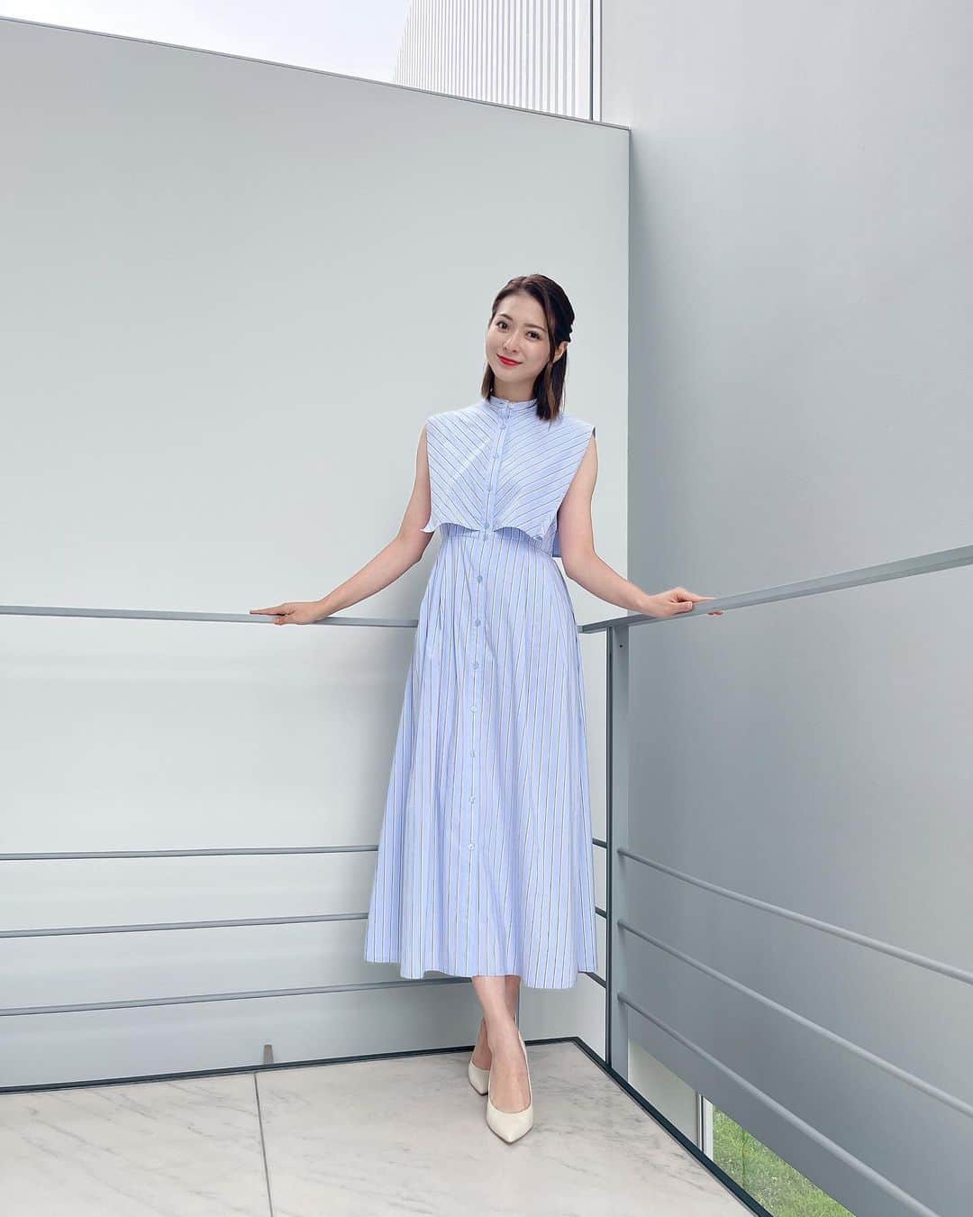 のインスタグラム：「今朝のグッド！モーニングの衣装です。  ワンピース mysty woman (@mystywoman_com)  #グッドモーニング#衣装#mystywoman#ワンピース#水色#テレビ朝日#テレ朝#テレビ朝日アナウンサー#アナウンサー#住田紗里」