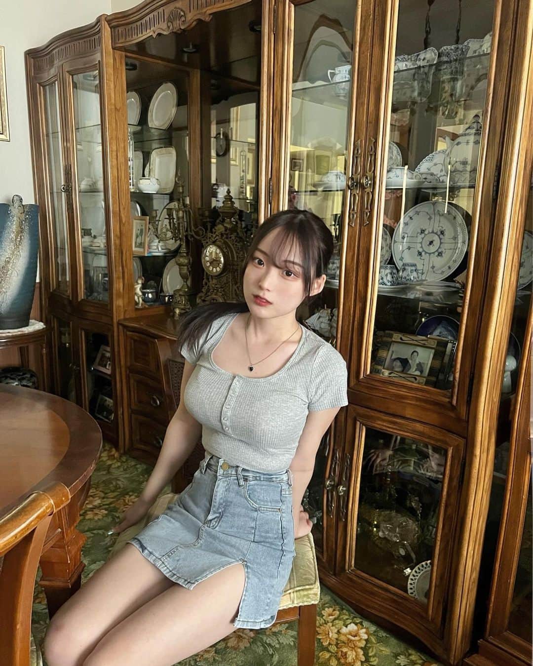 ゆうなのインスタグラム：「お香にハマってます」