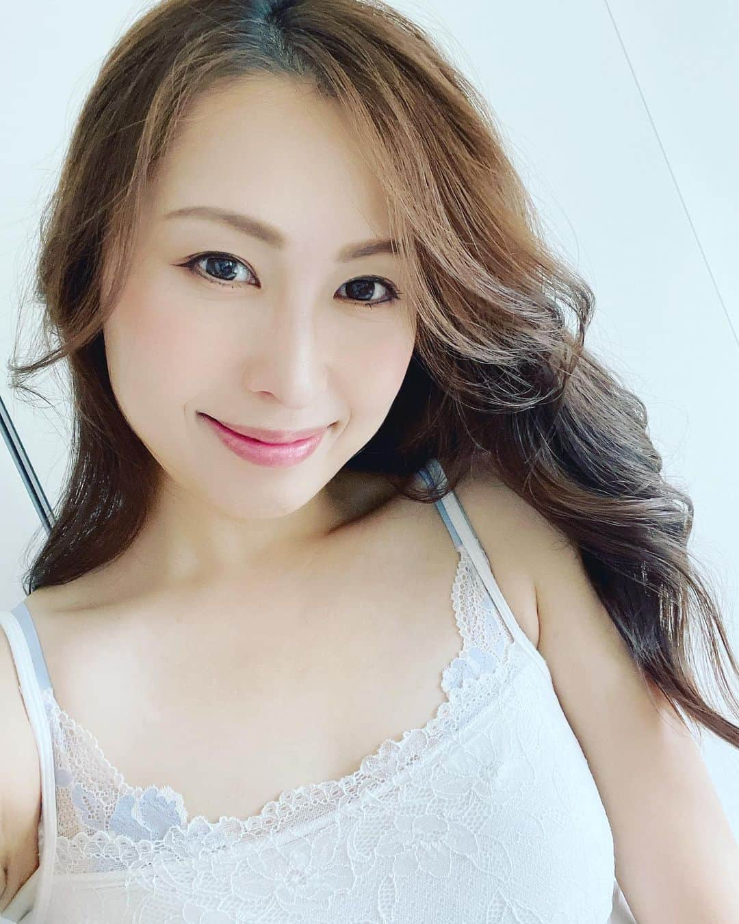 佐田茉莉子さんのインスタグラム写真 佐田茉莉子instagram 「おはよ💖 佐田茉莉子 美熟女」7月12日 10時24分