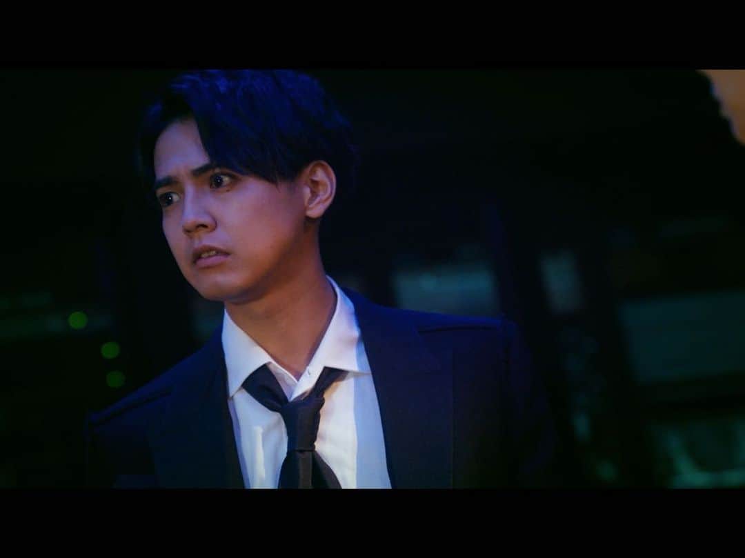 のインスタグラム：「ドラマ『運命警察』今夜0:30〜放送です📺💫 地上波ドラマ初主演を務めさせて頂き 挿入歌も歌わせていただいて、 思い入れの深い作品になることと思います。🎶 皆さま1人ひとりの"運命"に この作品が寄り添うことを願って。🙏🕊✨  @tvtokyo_pr  @tx_dreamerz  #運命警察 #運命」