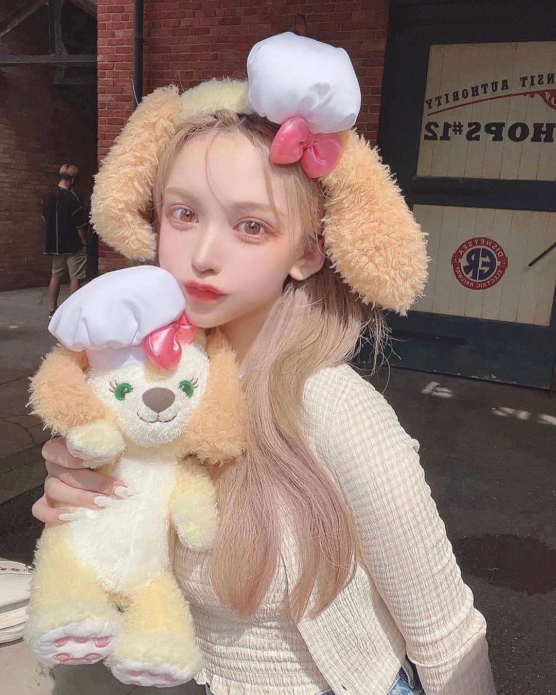 _lulushuのインスタグラム：「🫧🎠 @morecontact_official 🌙 eyegenicのdearbabyఇ 透明感爆誕カラコン!ʚ̴̶̷̆ ̯ʚ̴̶̷̆💘 つけてるの忘れるくらい付け心地過去ｲﾁでよかった.. #カラコン#カラコンレポ#アイジェニック#こっそり垢抜けカラコン#ディアベイビー#sponsoredbyeyegenic#モアコン#カラコン買うならモアコン」
