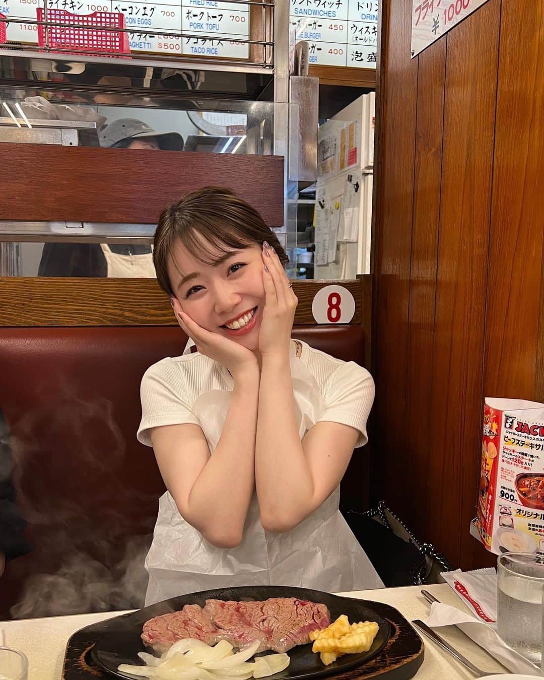 安藤咲良のグルメインスタ