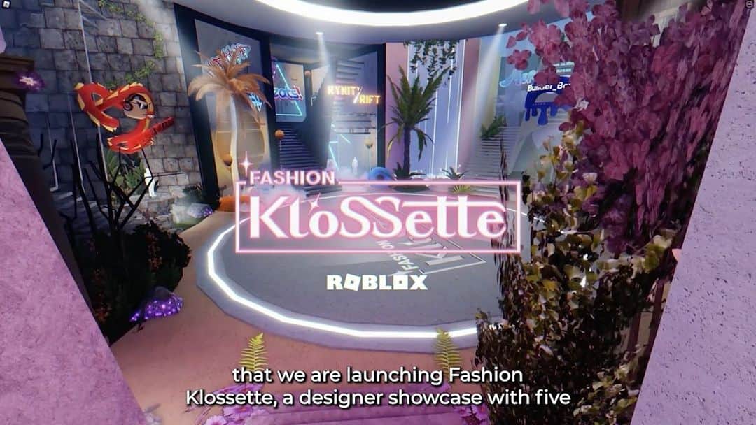 カーリー・クロスのインスタグラム：「Fashion 🤝 Tech.  Introducing Fashion Klossette, a Digital Designer Showcase where the next generation of designers are taking it to the metaverse.   Working alongside 5 talented digital designers, we created custom collections that push the traditional fashion boundaries. Come see why these young visionaries are choosing coding over sewing. Our pop-ups give you a glimpse into the future of fashion with one new collection releasing each day this week, live until July 25th on Roblox.com. See you in the Fashion Klossette 😉」