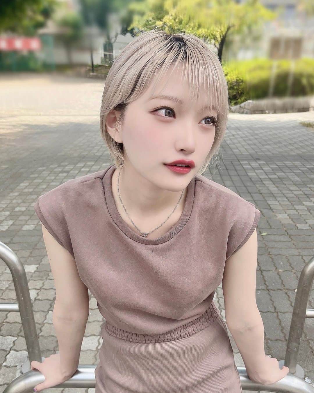 東條ゆりあさんのインスタグラム写真 - (東條ゆりあInstagram)「み～て～ 近いの恥ずかしい」7月13日 12時06分 - yurichoco___