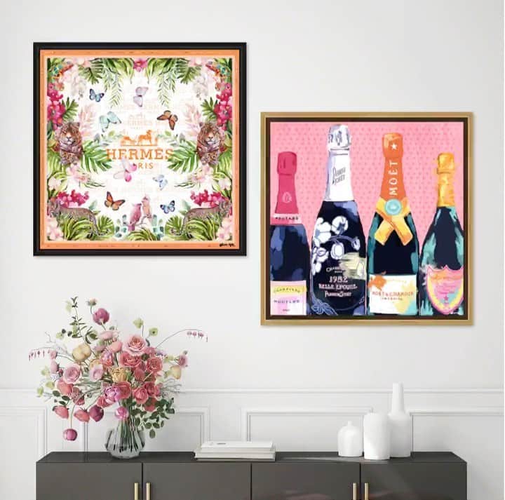 The Oliver Gal Artist Co.のインスタグラム：「Hurry! 24 hour flash sale is happening now🤩 Get 15% off our gallery walls using code GALLERY! Don’t miss it.   #olivergal #sale #theOGclub #walldecor #gallerywall #champagne #trendy #hurry #room #homeinspo #interiordesign」