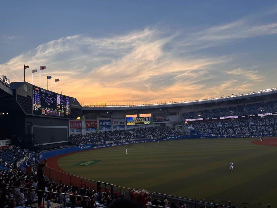 中村水月さんのインスタグラム写真 - (中村水月Instagram)「最近は野球観戦にハマっております。」7月13日 15時27分 - n___mm____n