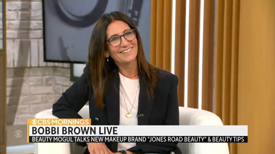 ボビー・ブラウンのインスタグラム：「At 65, @justbobbidotcom is a TikTok sensation — and she says joining the platform helped “quadruple” sales for her new makeup line, @jonesroadbeauty.   Years after leaving her namesake brand, Brown says she is in the “infancy” of the rest of her life.」