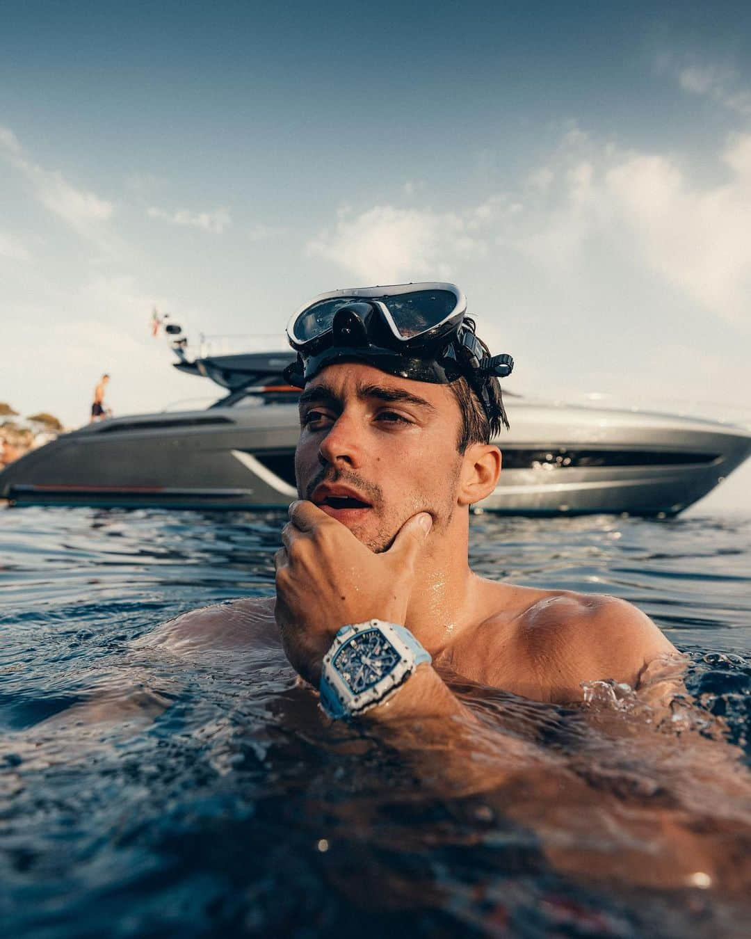 シャルル・ルクレールさんのインスタグラム写真 - (シャルル・ルクレールInstagram)「Back home @rivayacht 💙」7月14日 2時14分 - charles_leclerc