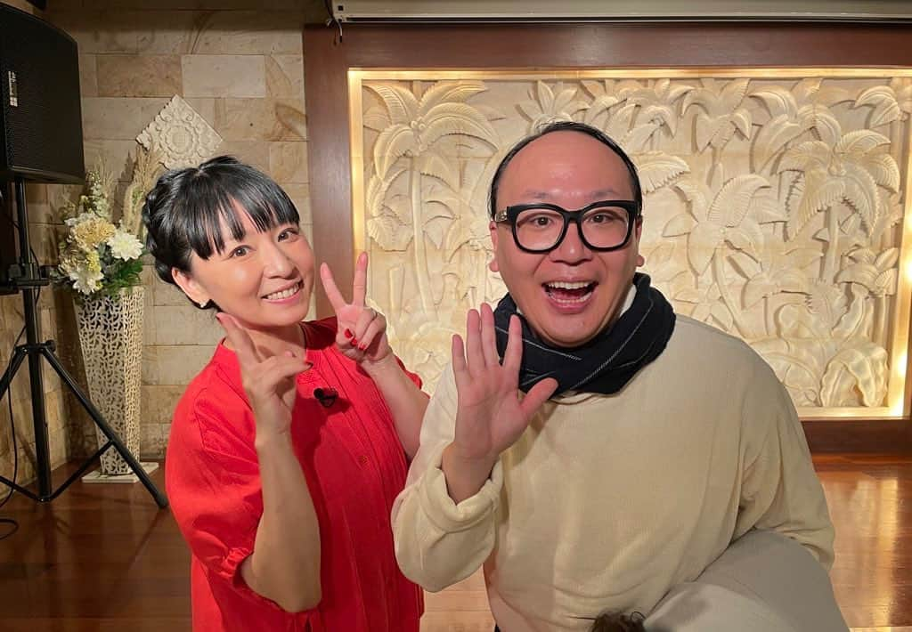 下川みくにのインスタグラム：「ニューヨーク様、 共演者の皆様、 スタッフの皆様、 貴重な時間を ありがとうございました😄  チェキッ娘には半年間の活動で卒業してしまったけど、 私を見つけてくれて 好きでいてくれてありがとう たかしぃ😊  #NEWニューヨーク」