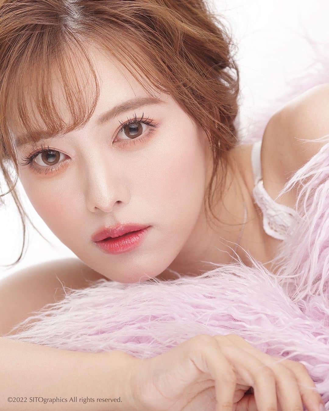 シト山口のインスタグラム：「関西から超美女が来襲❤️  model @mizukichandesuyo  hair&make @miyako_nabe  photo @sito_yamaguchi」