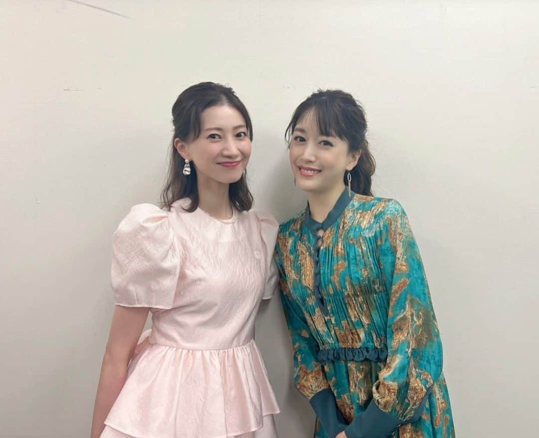 夢咲ねね（赤根那奈）さんのインスタグラム写真 - (夢咲ねね（赤根那奈）Instagram)「そして、可愛い可愛い花乃ちゃんと一緒でした❤️ 初めてこんなにお話しましたが話せば話す程私のまだまだ知らない花乃ちゃんの魅力が出てきてもっとお話したいっ！となってます笑 早くお稽古始まらないかなと、今からワクワクしています💞  #8人の女たち #取材会 #カトリーヌ #ルイーズ #梅田芸術劇場主催 #花乃まりあ ちゃん」6月20日 22時22分 - yumesaki__nene