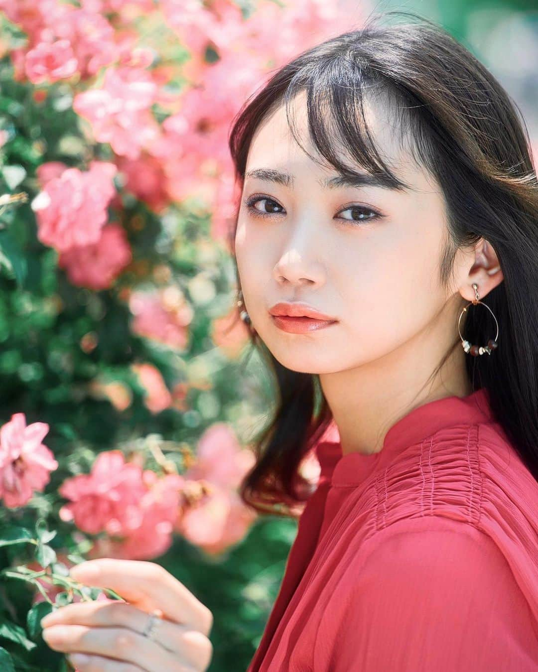 相沢菜々子さんのインスタグラム写真 - (相沢菜々子Instagram)「舞台左ききのエレンお稽古、 素敵なメンバーでお送りしております。  舞台『左ききのエレン』 2022年6月29日〜7月3日、 品川六行会ホールにて  全7公演です 私相沢菜々子は岸あやのとナタリー・ルッソを演じさせていただきます！」6月20日 19時44分 - nanako_aizawa