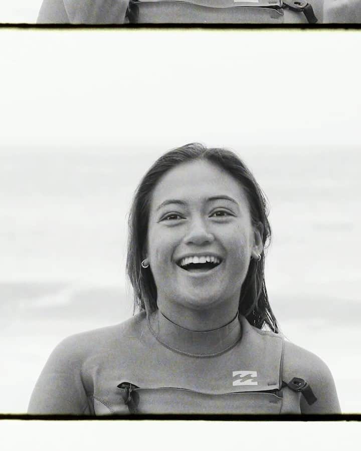 BILLABONG WOMENSのインスタグラム：「Lil Ray of Sunshine ☀️  LAUNCHING TOMORROW 📷 @alexvkmedia」