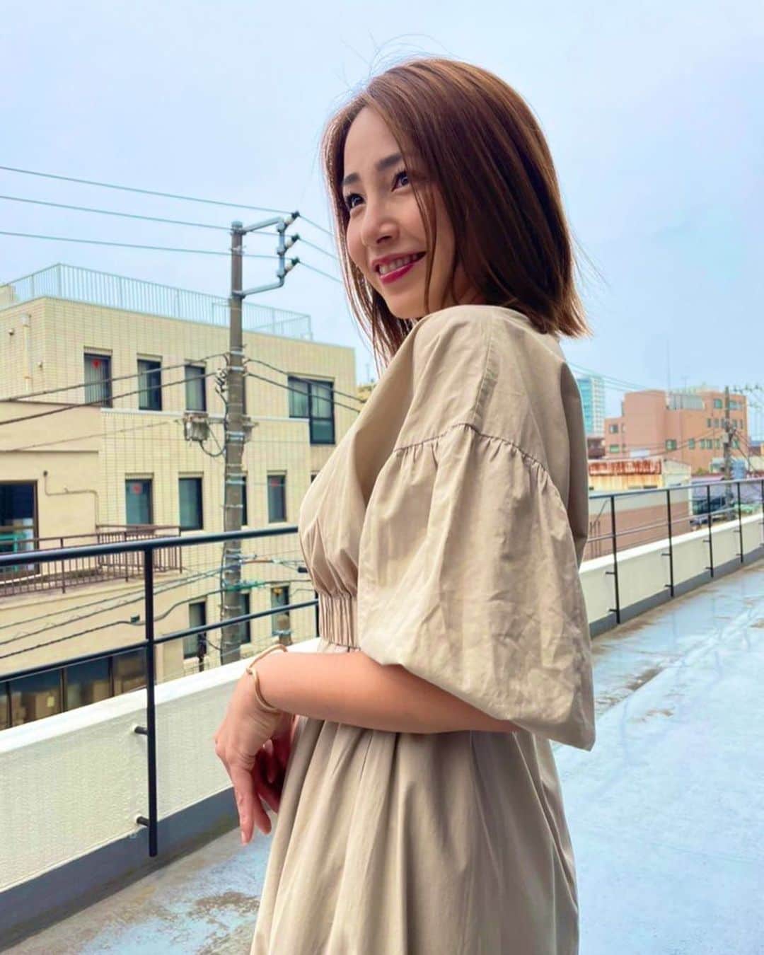 吉川友のインスタグラム：「釣りうぇ〜ぶ収録でした🎣 初回放送は6/24(金) 21:00〜22:00です観てくださいね!!!!!!!!衣装は @randa_pic 👗」