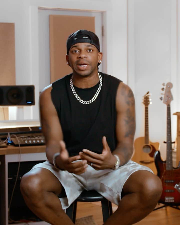 Wal-Mart Stores, Incのインスタグラム：「Sure, @jimmieallen is a little bit country. He’s also a little bit pop, rock & whatever else is inspiring him, in hopes of inspiring others. #BlackAndUnlimited」