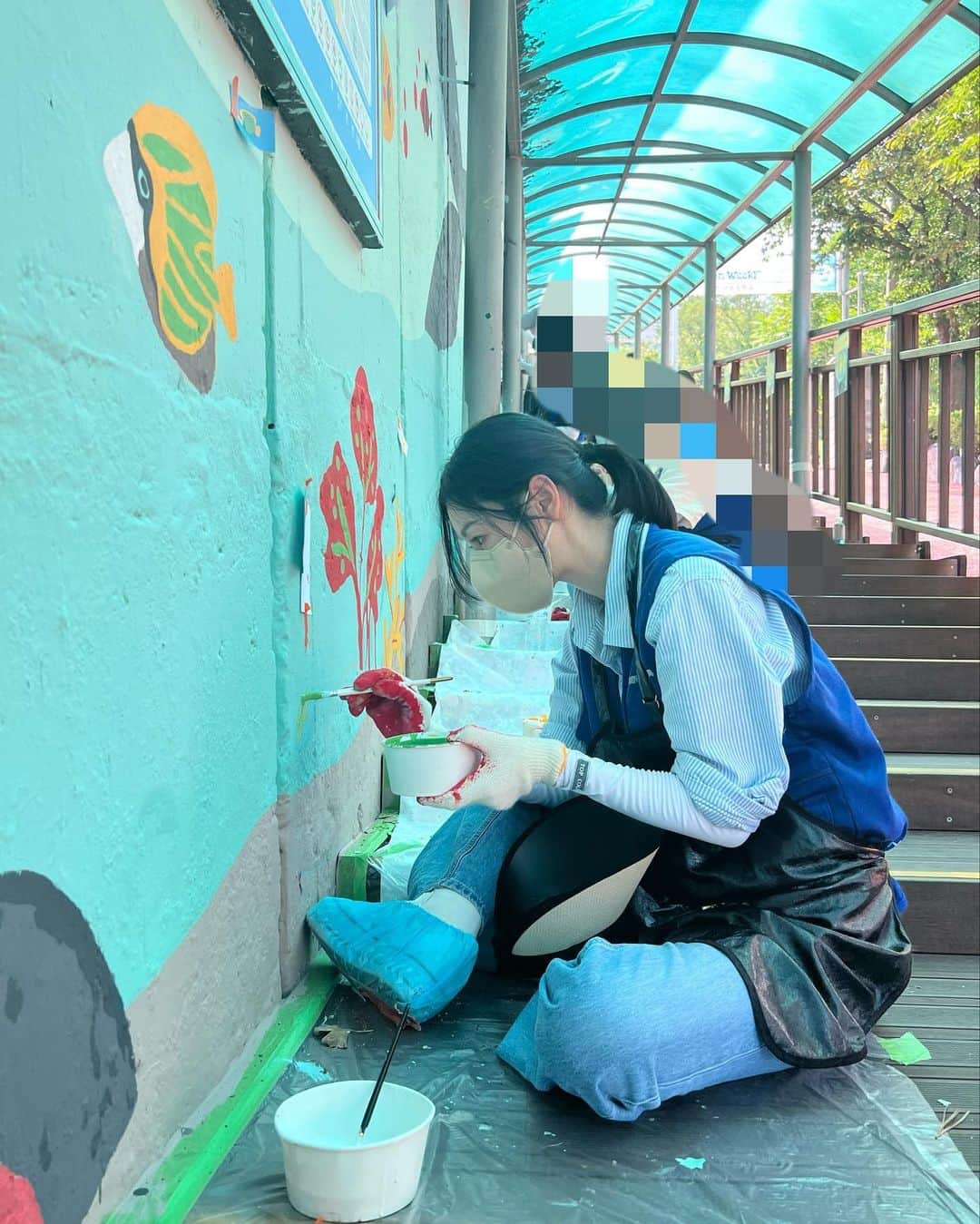 キム・ソヨンのインスタグラム：「#동행복권 🍀💝 #행복공감봉사단 🥰  모두 수고 많으셨습니다🪸🐠❤️」