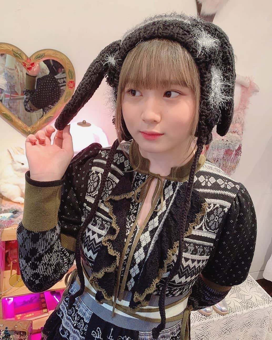 荒巻美咲さんのインスタグラム写真 - (荒巻美咲Instagram)「ᕱ⑅ᕱ🖤 #rurumu:」6月21日 20時25分 - mirun.jellyfish.0128