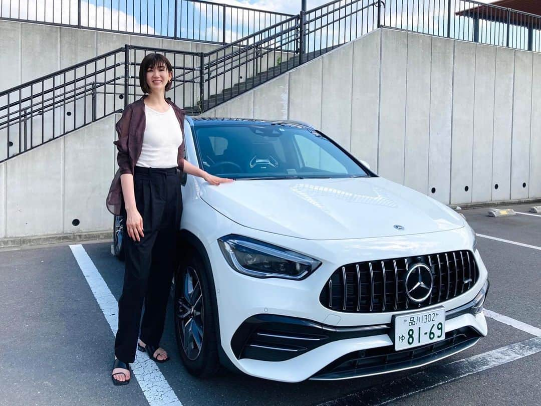 栗原恵さんのインスタグラム写真 - (栗原恵Instagram)「🚙 6/26(日) 21:54〜22:00 フジテレビ「ONE hour Sense-1Hセンス-」 (関東、関西ローカル)  出演させていただきます📺  「1時間あったらどこへ行きたいですか…？」 とっておきの1時間を過ごすことができました☺️  運転が大好きな私にとっては 素敵な車を運転させてもらえて ただただ幸せな時間でした❤️‍🔥  ぜひご覧ください✨  ※放送後、TVer、FOD、Gyao!にて １週間の無料見逃し配信を予定。 ※放送時間が変更になる場合がございます。ご了承ください。  #1hセンス #mercedesbenz」6月22日 7時59分 - megumi_kurihara_official