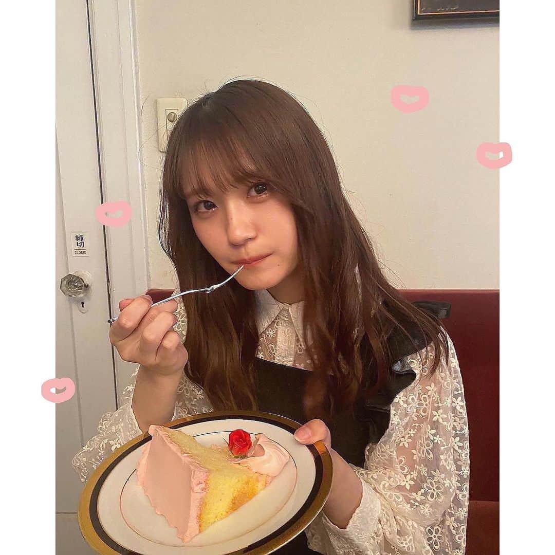 中野愛理のインスタグラム：「🍰🍴𓈒𓂂𓏸 　　　　　 　　　　　 #今日のらぶこーで #過去pic #フレンチガーリー #フレンチガーリーコーデ #フレンチガーリーカフェ #横浜カフェ #神奈川カフェ #横浜カフェ巡り #神奈川カフェ巡り #元町カフェ #カフェ巡り #カフェ活 #epine #épine #えの木てい」