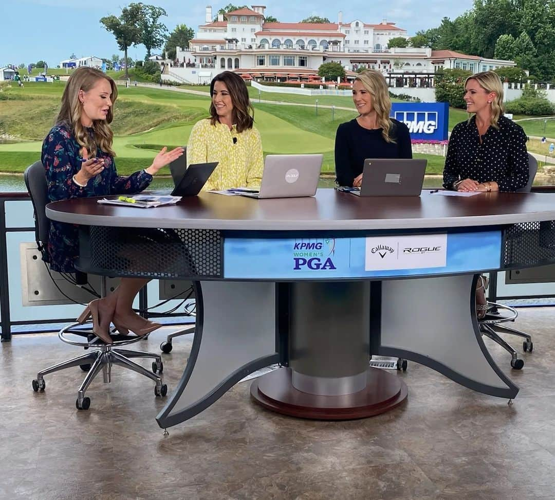 ペイジュ・マッケンジーのインスタグラム：「We have 5 more hours coming your way today! Beginning at 12p ET. Happy to be on set just off of 10th green at Congressional CC. However, weather looks a little dicey....so we may be making moves inside...   #KPMG #Golf #MajorChampionship #InspireGreatness」