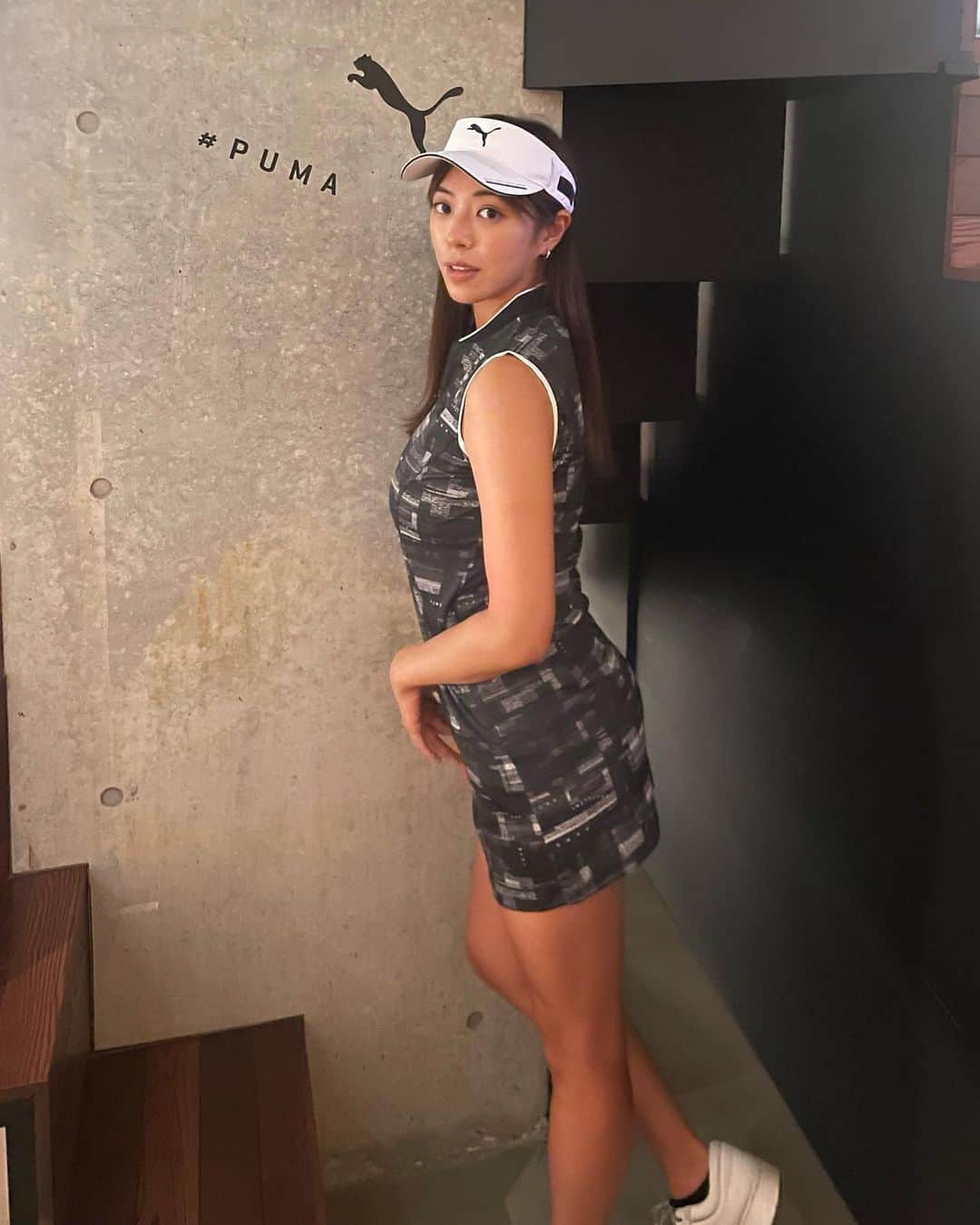 わちみなみのインスタグラム：「ゴルフウェア、似合う？😊 @pumagolf_japan  @pumajapan  全部お気に入り♡  スポーツブランドのゴルフウェアは動きやすいし体が綺麗に見える😉  #golf ##골프웨어 #골프 #벙커 #골프스윙 #골프레슨 #골프패션  #골프사랑 #ゴルフ　#ゴルフ女子コーデ　 #高尔夫」