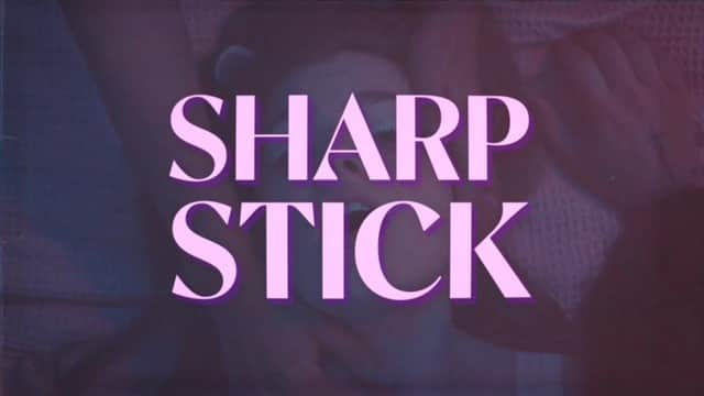 レナ・ダナムのインスタグラム：「What happens when you Google “two people having sex together”? What happens when two people actually have sex together? And what happens, you know, after... For everyone who has been hurt, confused and amused by the many afters in this life... Sharp Stick. Opens in NYC + LA July 29, in theaters nationwide starting August 5. #SharpStick」