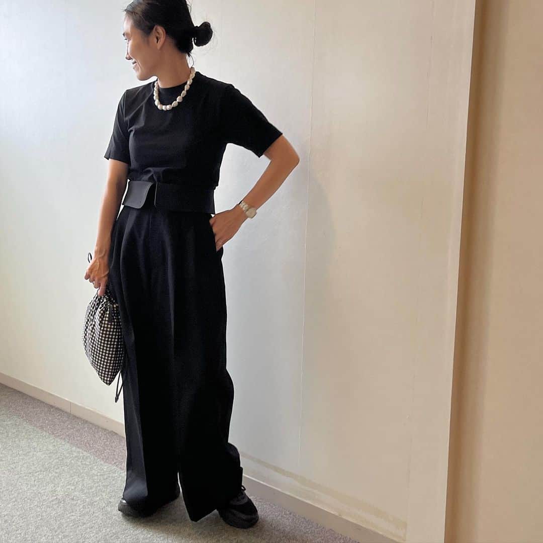 金子綾さんのインスタグラム写真 - (金子綾Instagram)「today's... #ootd  #akcloset   ドレスみたいなパンツ♡ 今日はカジュアルダウンして。」6月23日 18時01分 - ayaaa0707