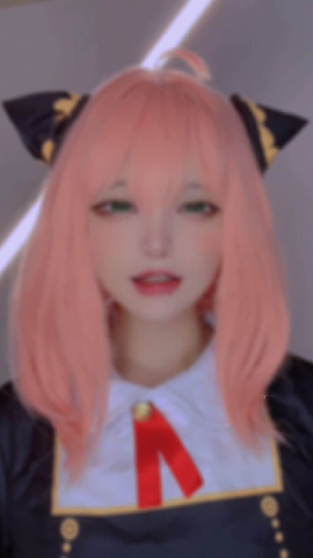 千夜未来のインスタグラム：「Anya😁  My Tiktok💗@senyamiku #spyxfamily #anya #cosplay」