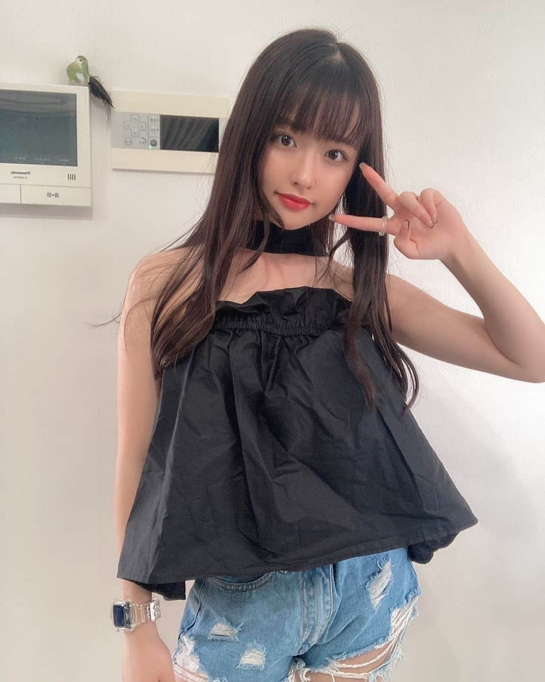 りりさんのインスタグラム写真 - (りりInstagram)「✌️  #showroom #おりりroom #jmix #ジェイミックス #model #モデル #jk1 #fjk #りり」6月23日 21時08分 - riiiiiriiii0308