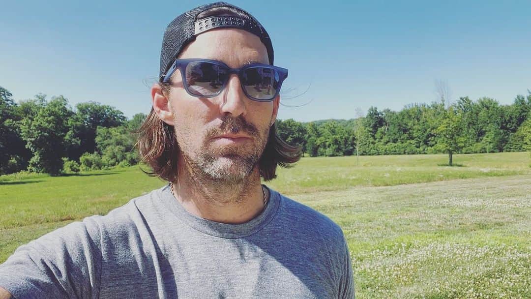 のインスタグラム：「Boston, Mass and Jordan, NY  I’m sorry. I owe you guys and I’ll see ya soon   NEW DATES   Jordan, NY July 21st (by “this month” I meant next month)   Boston, Mass Sept 4th」