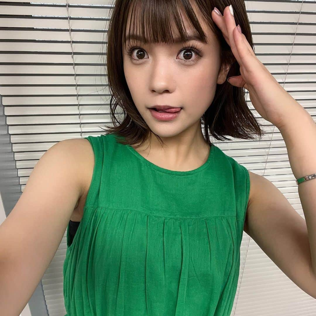 村山優香さんのインスタグラム写真 - (村山優香Instagram)「事務所にかざっておった えへへ🫠」6月24日 9時41分 - murayama_yuuka_official