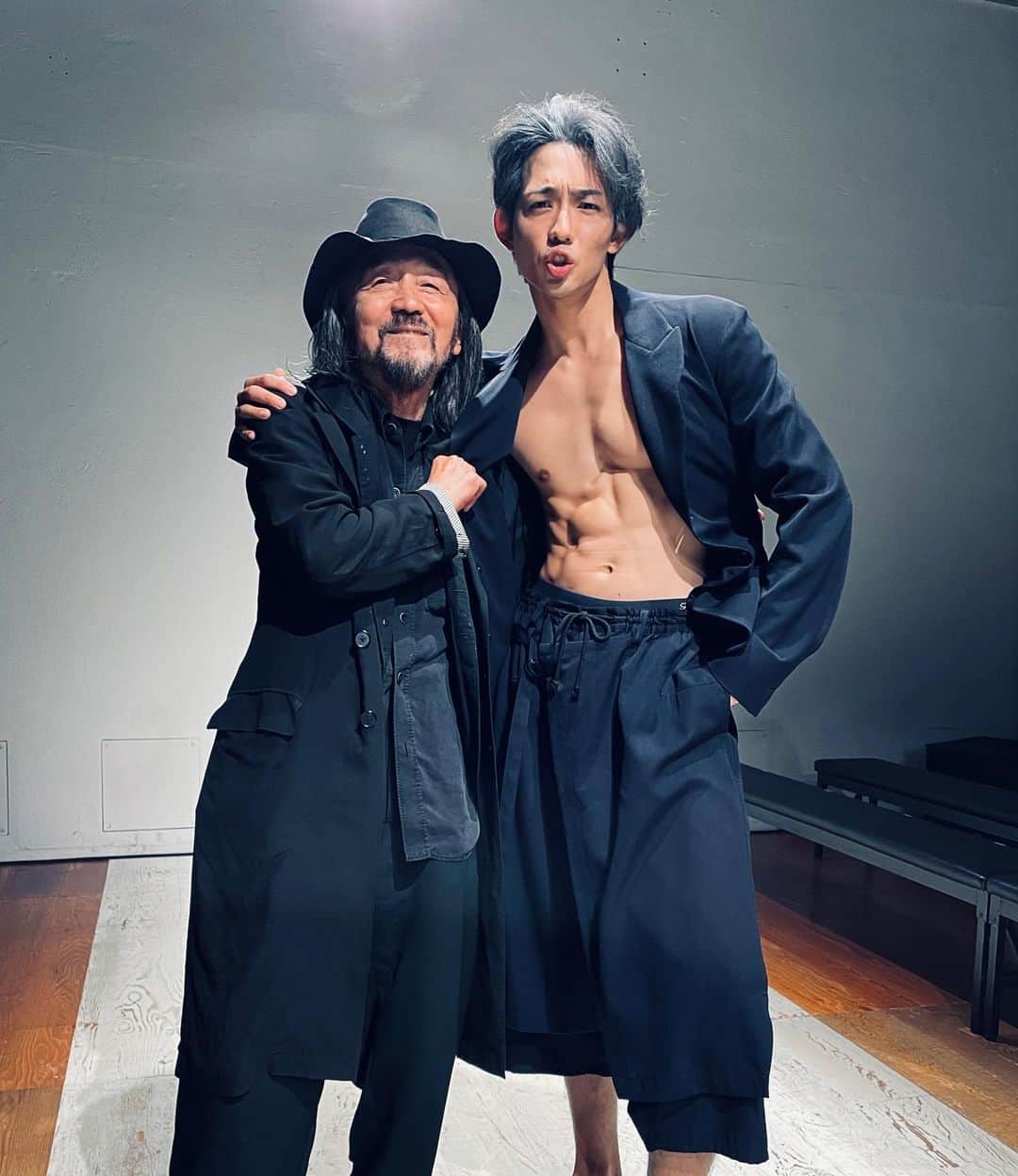竜星涼のインスタグラム：「♥︎♥︎♥︎#yohjiyamamoto」