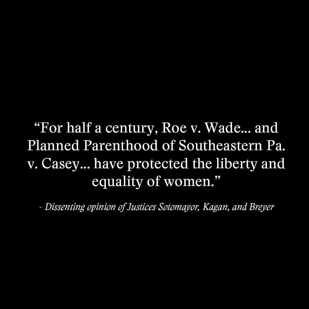 カーリー・クロスのインスタグラム：「The sheer reality of this decision is beyond comprehension. These are the opinions of the 3 dissenting Justices (those who voted against this decision). As we take action, I encourage you to support smaller abortion care providers like @plannedparenthood_stl_swmo and @abortioncarenetwork」